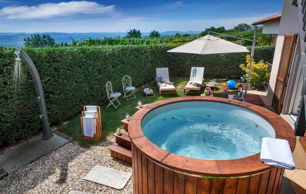 Roncaglia Suite Monticello d'Alba Екстер'єр фото