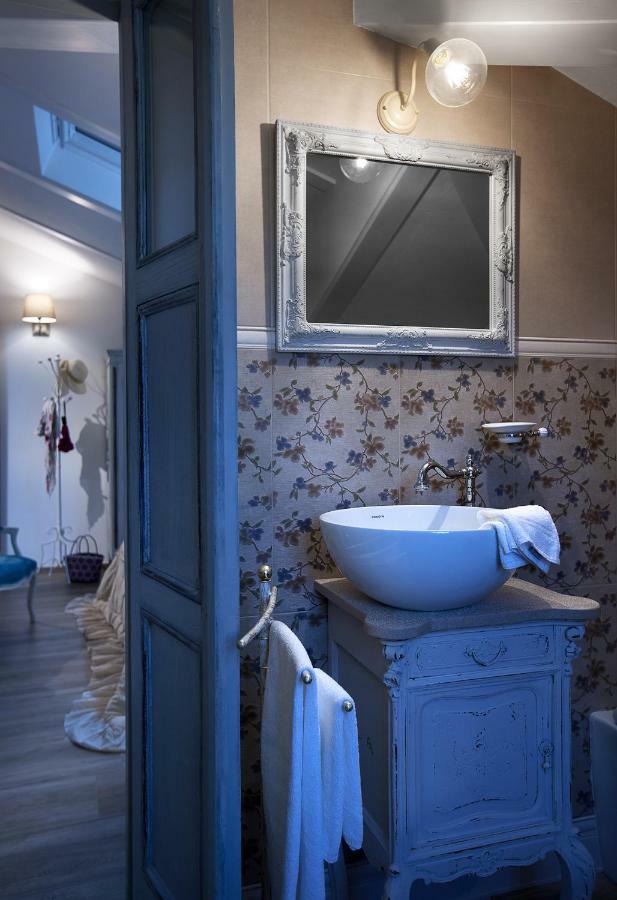 Roncaglia Suite Monticello d'Alba Екстер'єр фото