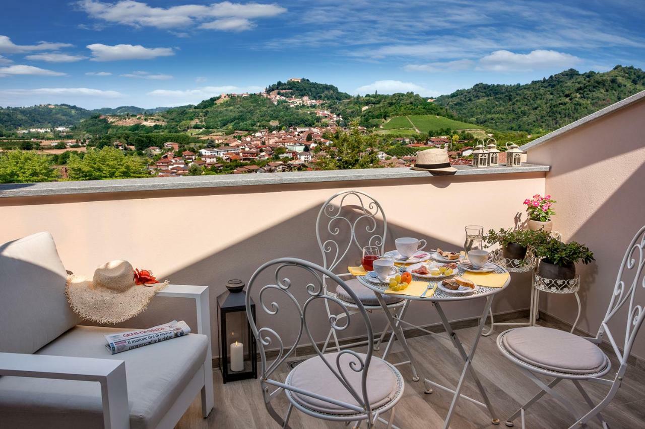 Roncaglia Suite Monticello d'Alba Екстер'єр фото