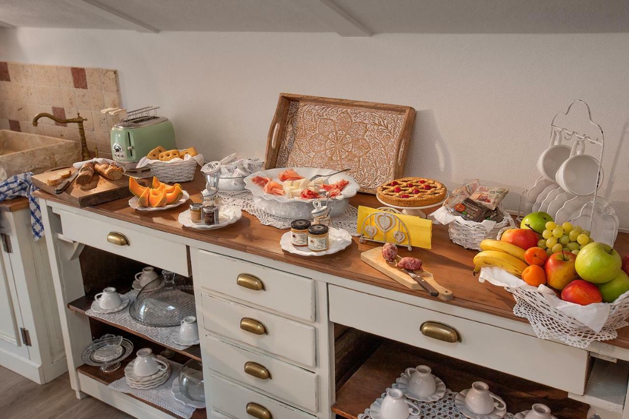 Roncaglia Suite Monticello d'Alba Екстер'єр фото